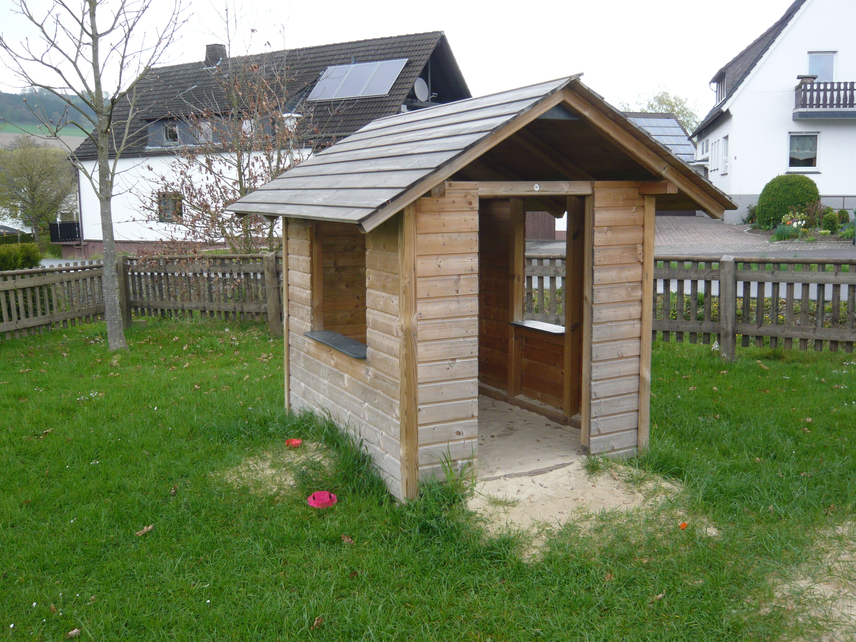 Kinderspielhaus Typ 2 L: 2,00 m