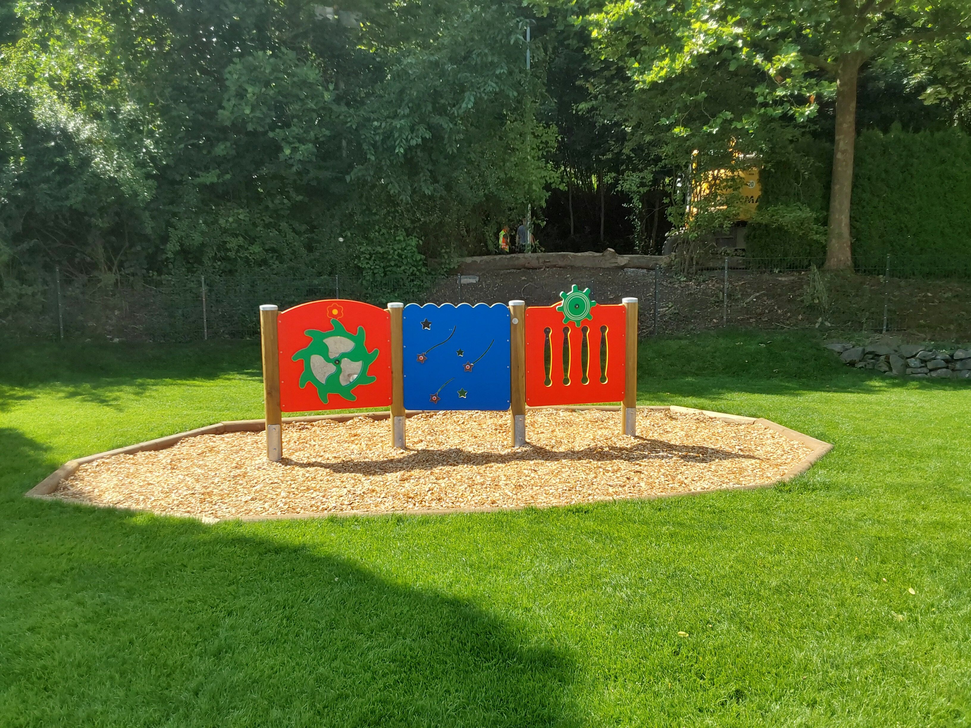 Motorikwand/ Spieltafelkombination