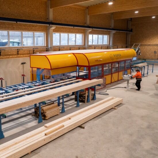 Holzwerkstatt und Lohnabbund
