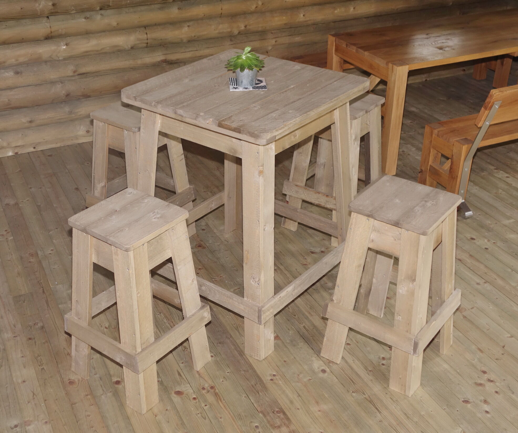 Hocker Rapid mit Rückenlehne