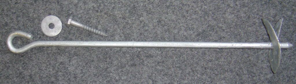 Bodenanker mit Schrauben