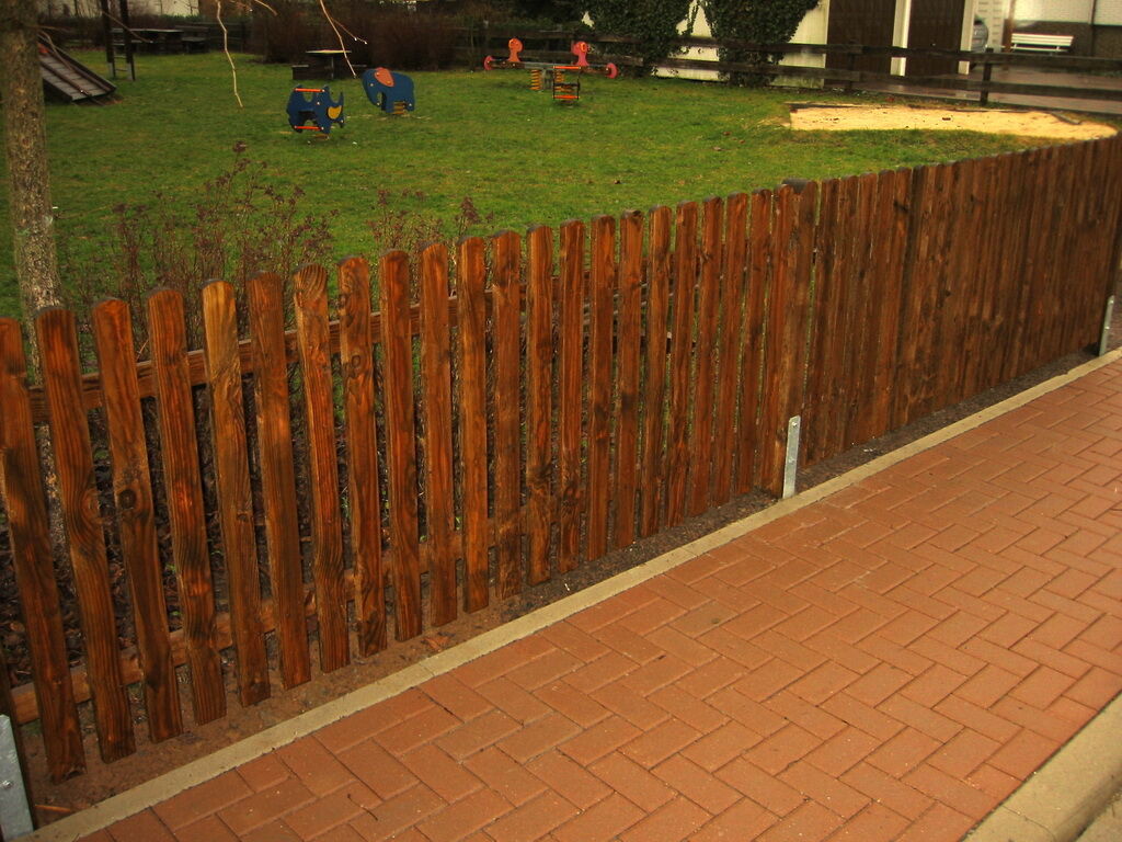 Zaun Allendorf lasiert