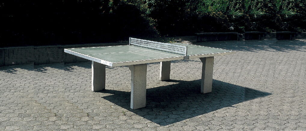 Tischtennisplatte Betonsockel