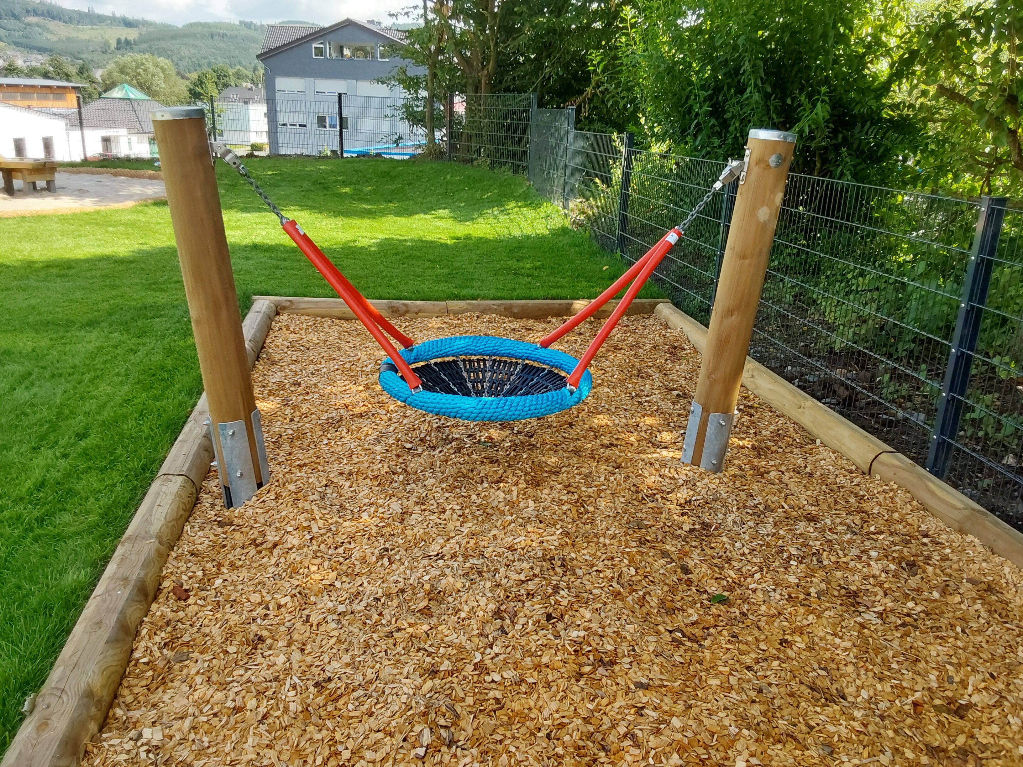 Juniorschaukel ohne Sitz oder Nest