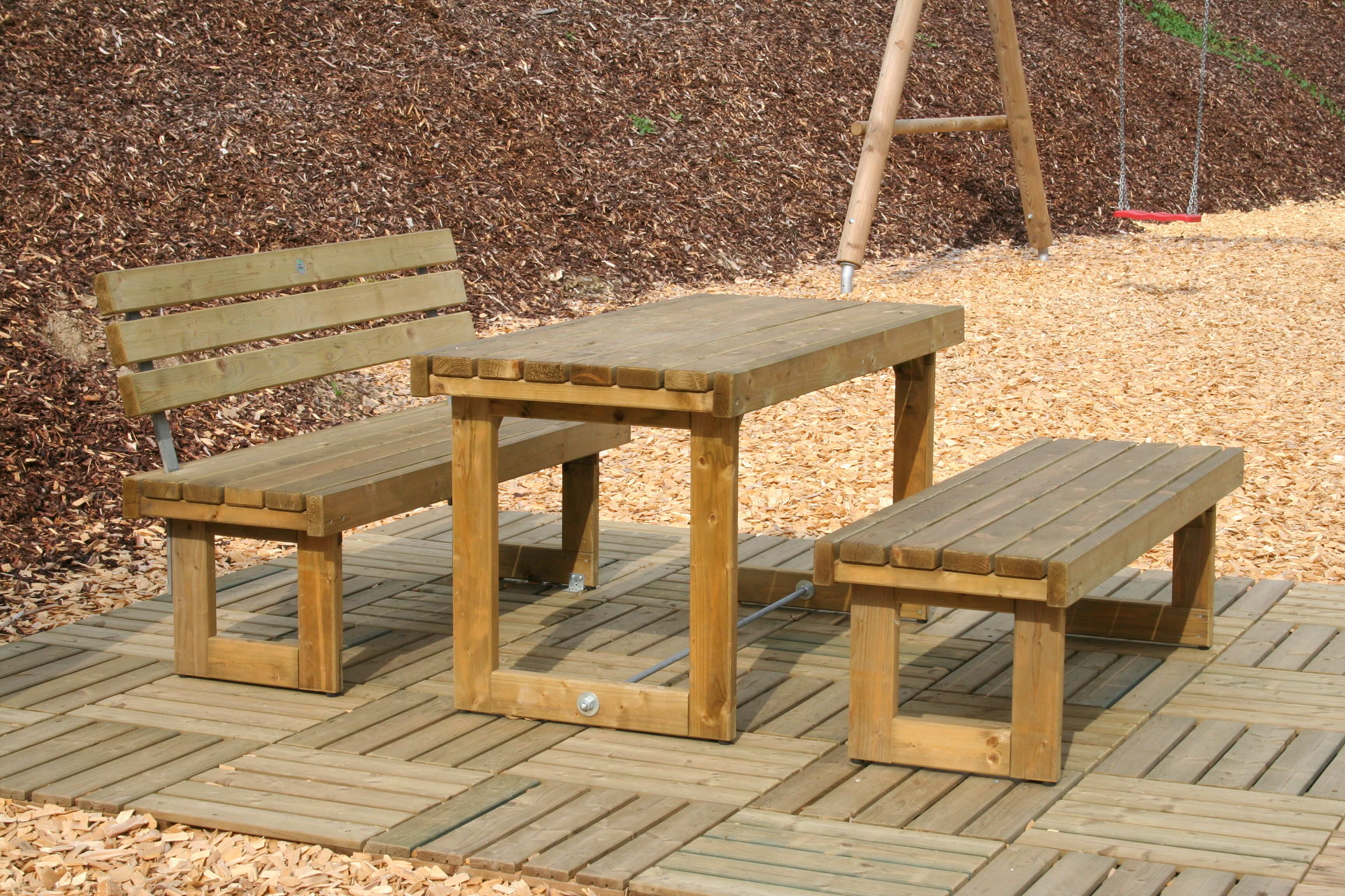 Bank Young Line mit Rückenlehne