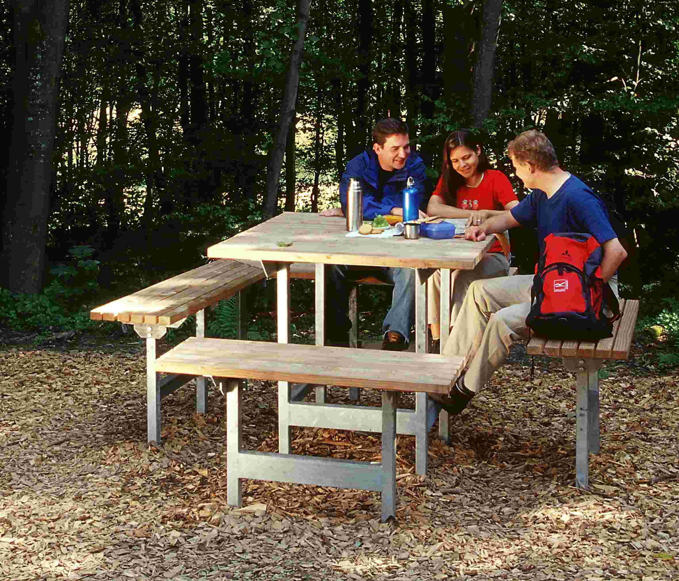 Vesperinsel Original Rothaarsteig Waldmöbel